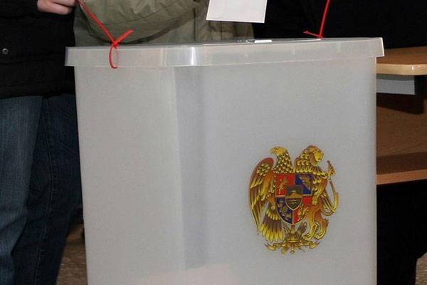 Ermenistan yarın sandık başına gidecek