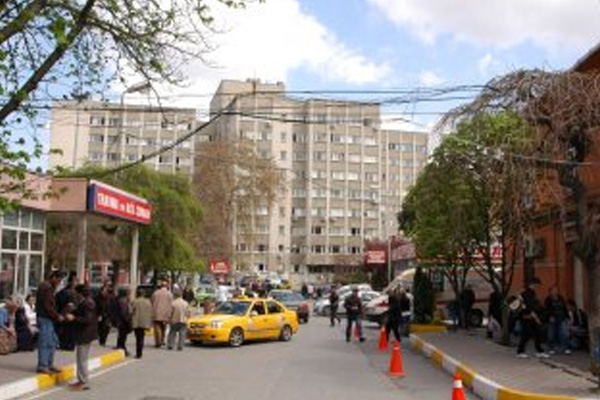 Çapa Tıp Fakültesi Hastanesi'nde göçük