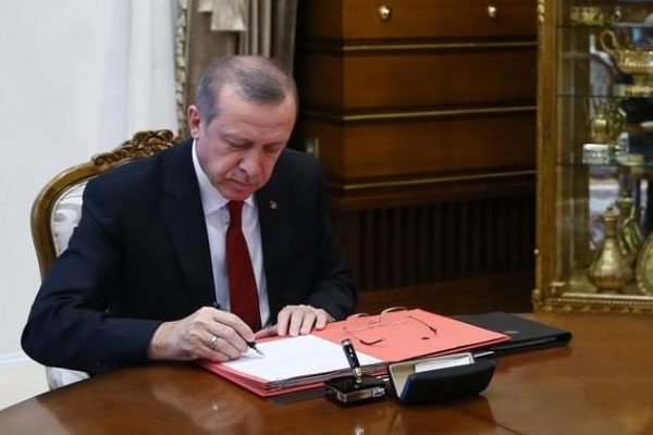 Erdoğan'ın onayladığı 54 kanun yürürlüğe girdi
