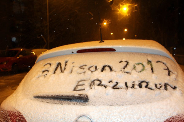 Erzurum’a nisan karı