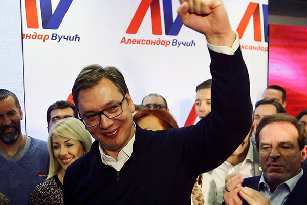 Sırbistan'da seçimi 'Vucic kazandı'