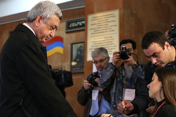 Ermenistan'da kazanan belli oldu