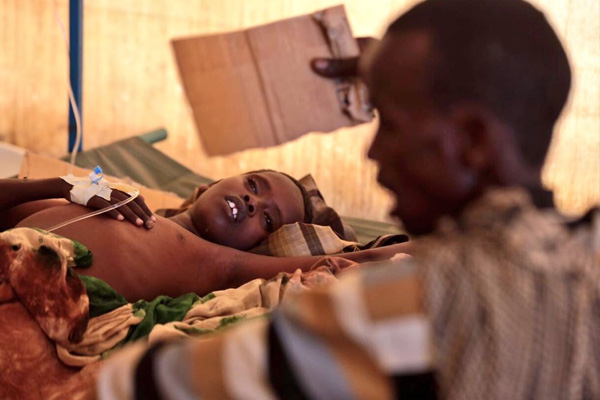 'Somali ölmesin, insanlık kurumasın'