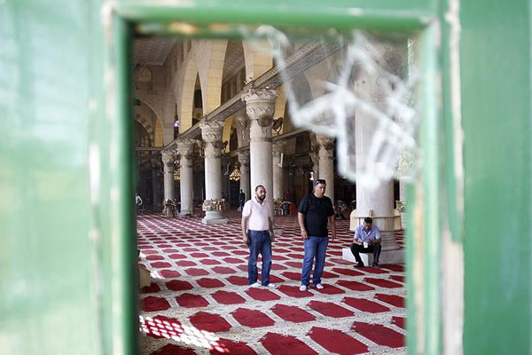 İsrail, İslam'ın kutsallarını 99 kez ihlal etti