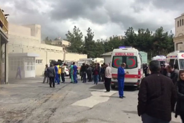 Dicle Üniveristesi hastanesinde yangın