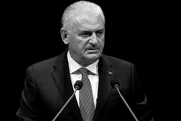 Başbakan: AK Parti'nin içinde 'Bylock' kullanan yok