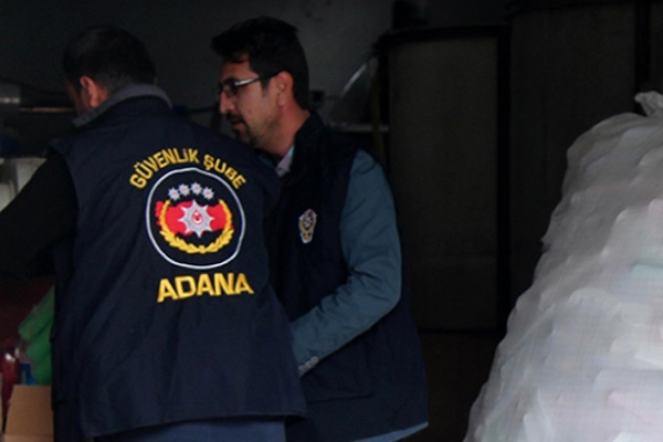 Adana'da 8 ton sahte şampuan ele geçirildi