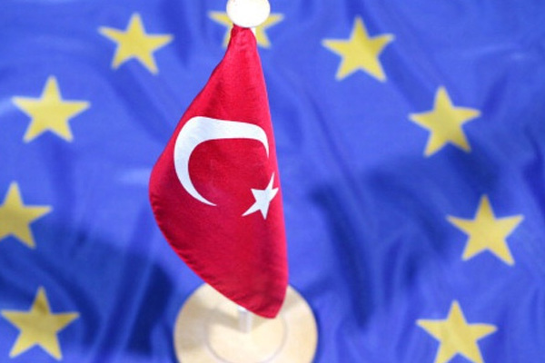 Binali Yıldırım, AB’nin Suriye konferansı davetini reddetti