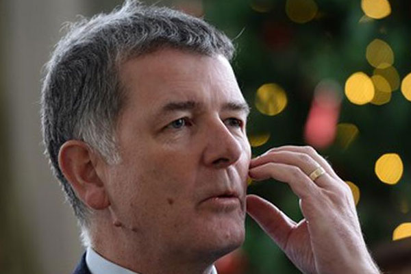 İngiliz büyükelçiden Ertem Şener'e: Kim bu aptal?