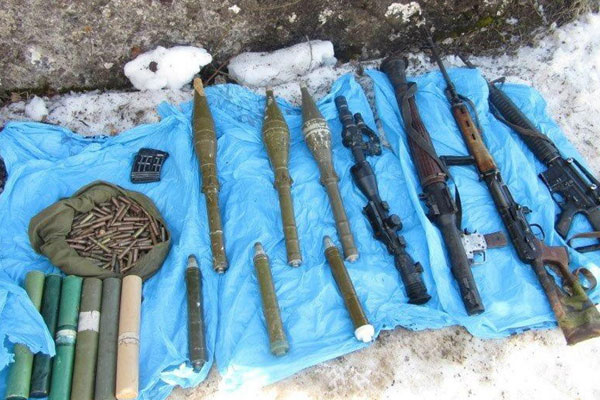 Bingöl’de silah ve mühimmat ele geçirildi