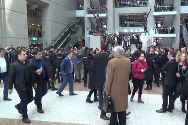 İstanbul Adliyesi'nde arbede