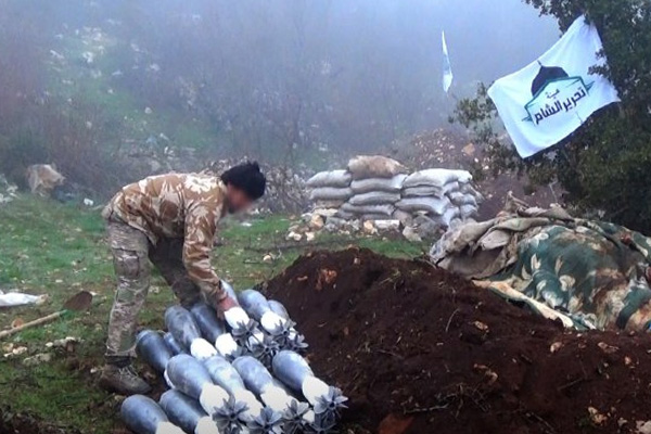 Muhalifler Lazkiye'de operasyon başlattı