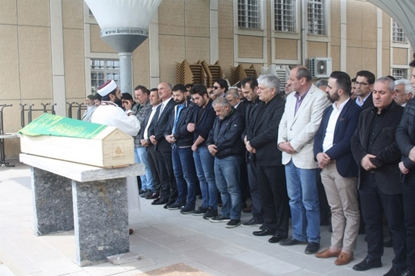 Balondaki helyum gazı çocuk öldürdü!