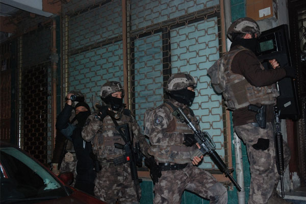 İstanbul’da IŞİD operasyonu