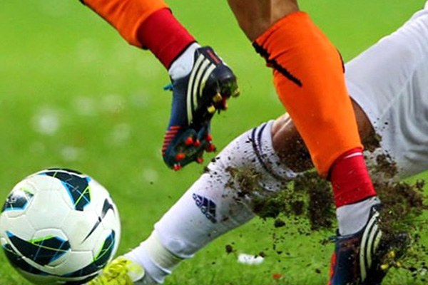 Süper Lig'de futbolcuların maaşları dudak uçuklattı!