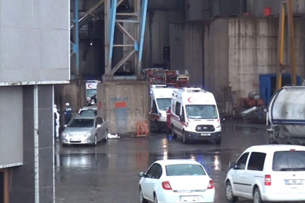 Fabrikada gaz sızıntısı: 3 ölü