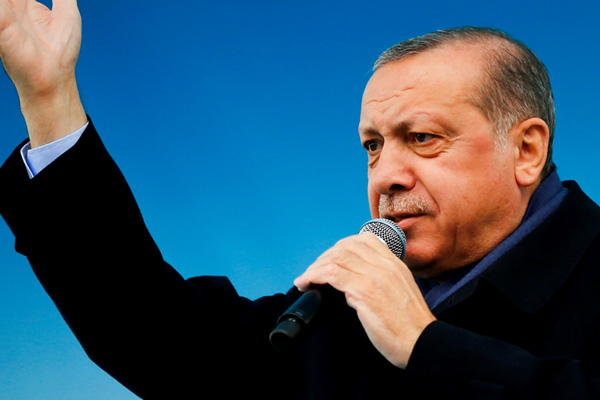 Erdoğan: Şeytan kovalamaktan salavat getirmeye fırsat kalmıyor