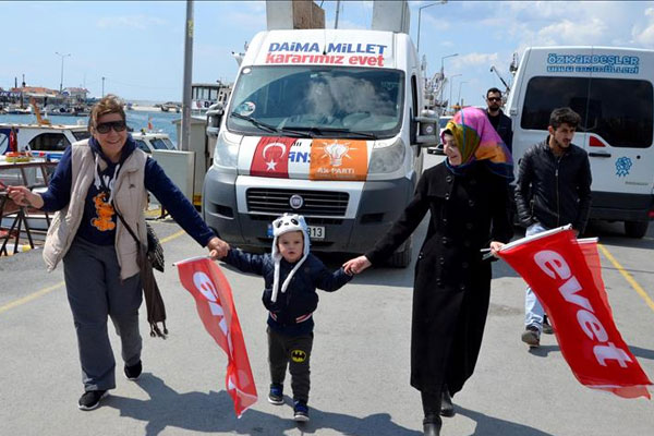 Yenikapı mitinge hazır