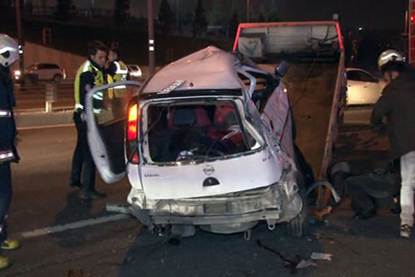 Eyüp’te trafik kazası : 2’si ağır 5 yaralı