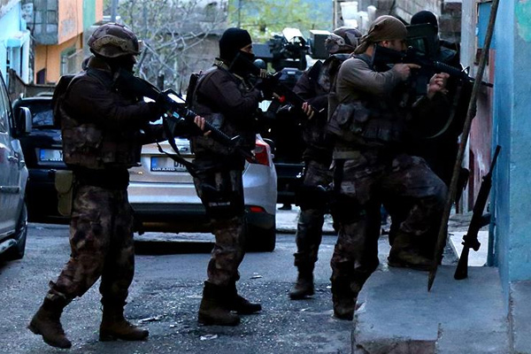 Aydın'da PKK operasyonu: 35 gözaltı