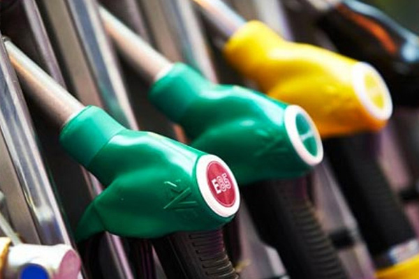 Benzine 10 kuruş zam