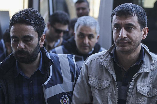 FETÖ'nün eğitim kurumu operasyonlarında 17 tutuklama