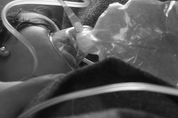 Esed'den kimyasal katliamı yapan pilota ödül!