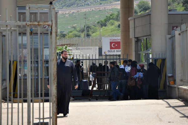 Cilvegözü Sınır Kapısı yolcu girişlerine kapatıldı