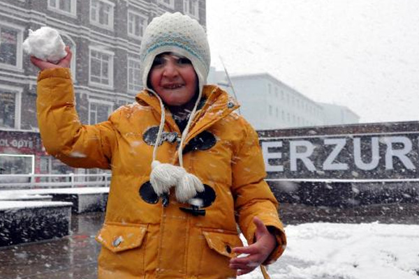 Erzurum beyaza büründü