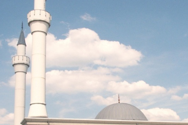 Fransa'da bir cami daha kapatıldı