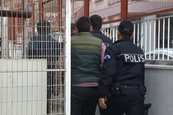 15 ilde 23 asker FETÖ’den tutuklandı