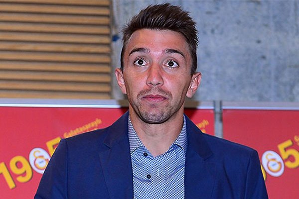 Muslera Galatasaray’da yılın sporcusu seçildi