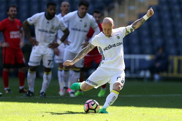 Fenerbahçe: 4 - Ümraniyespor: 2