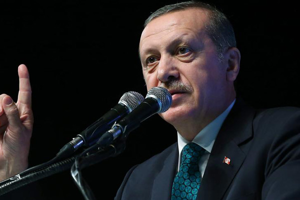 Erdoğan: Tayyip Erdoğan bir tabu değil kuldur