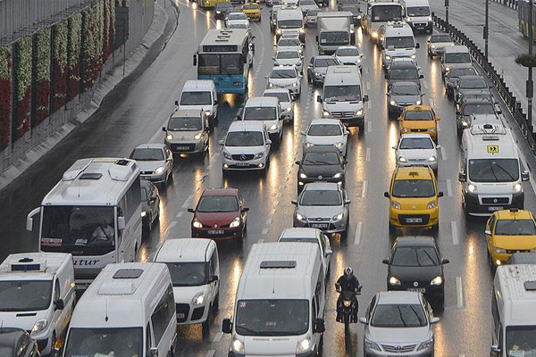 Hazineden sigorta şirketlerine 'tavan fiyat' uyarısı