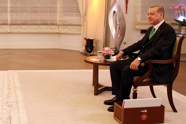 Erdoğan: Ben ne diyorum, sen ona bak