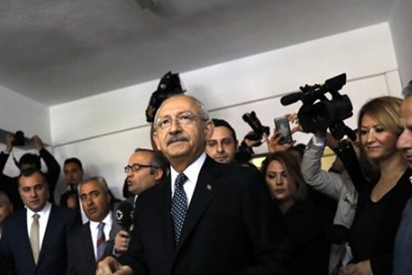 Kılıçdaroğlu sandık başına gitti