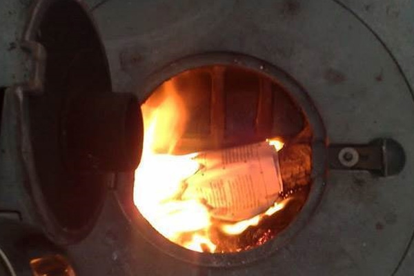 Sobadan sızan gazdan zehirlendiler!