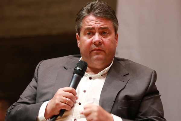 Almanya'dan referandum açıklaması!