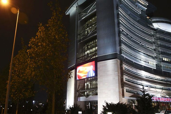 Kılıçdaroğlu, CHP Genel Merkezi'ne geldi