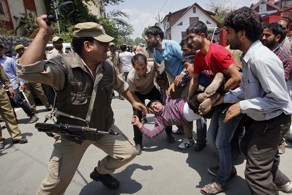 Hindistanlı Başsavcı'dan skandal açıklama! 'Keşmirliler...'