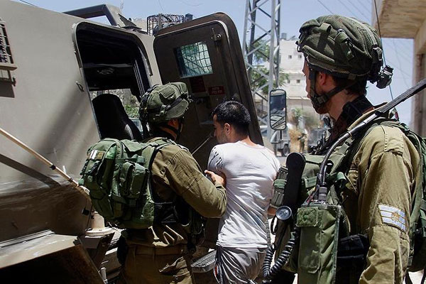 İsrail 7 Filistinliyi gözaltına aldı