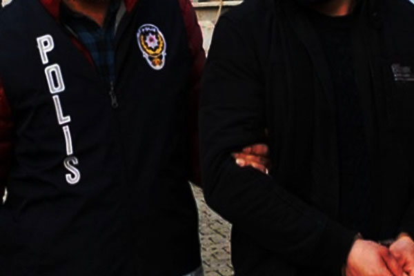 Emniyet personeline FETÖ operasyonu: 23 gözaltı