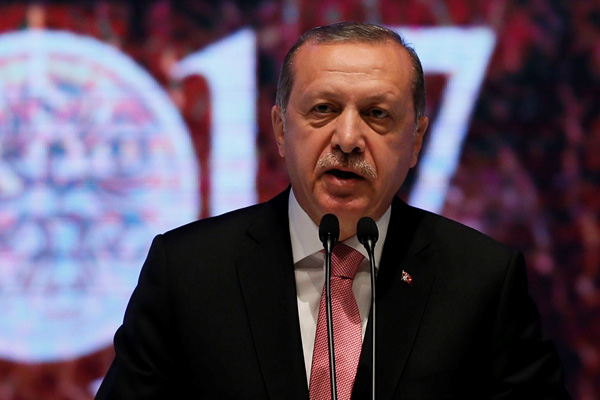 Erdoğan: Zalimlere karşı sesimizi yükselttiğimiz için birileri bize 'diktatör' diyor