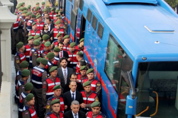 'Bu devlete baş kaldırdılar, onlara idam istiyorum'