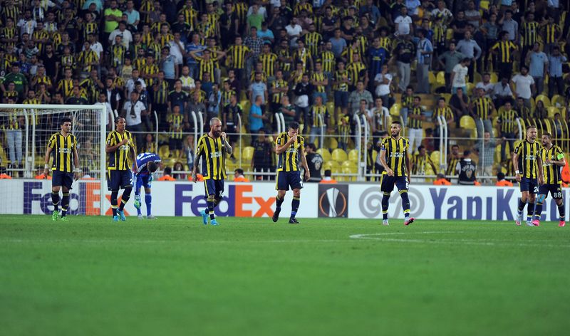Fenerbahçe sahasında kaybetti