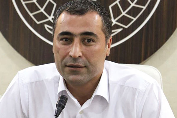 Batman Belediye Başkanı gözaltına alındı