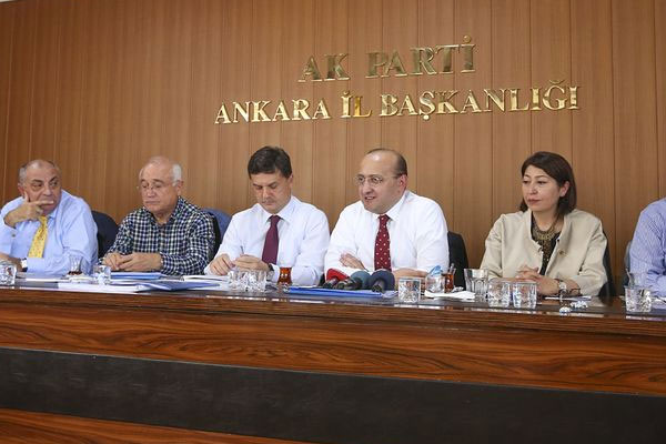 Akdoğan'dan liste açıklaması