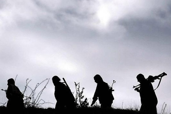 Bomba yüklü araçla saldırı girişimi