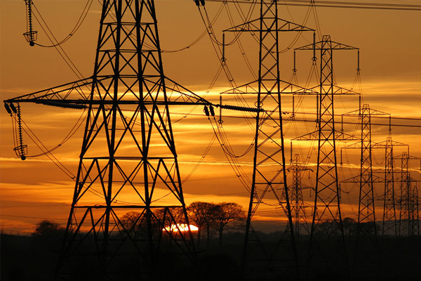 Elektrik sistemi bayrama hazır